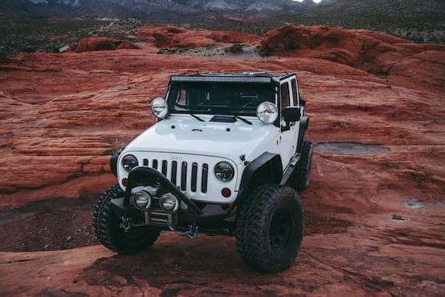 Battle of the SUVs: Jeep Wrangler vs. Toyota 4Runner