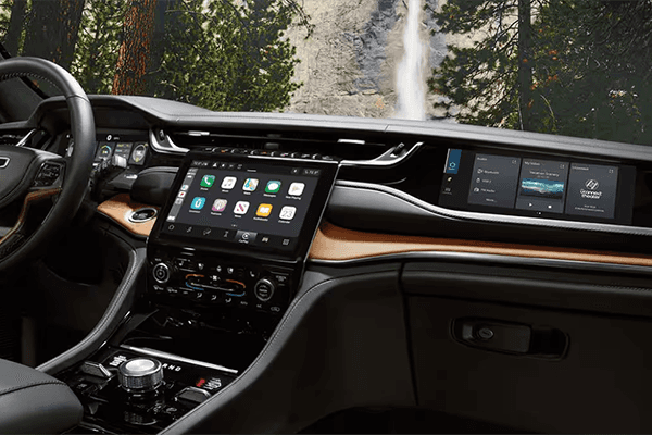 Jeep Grand Cherokee Interior
