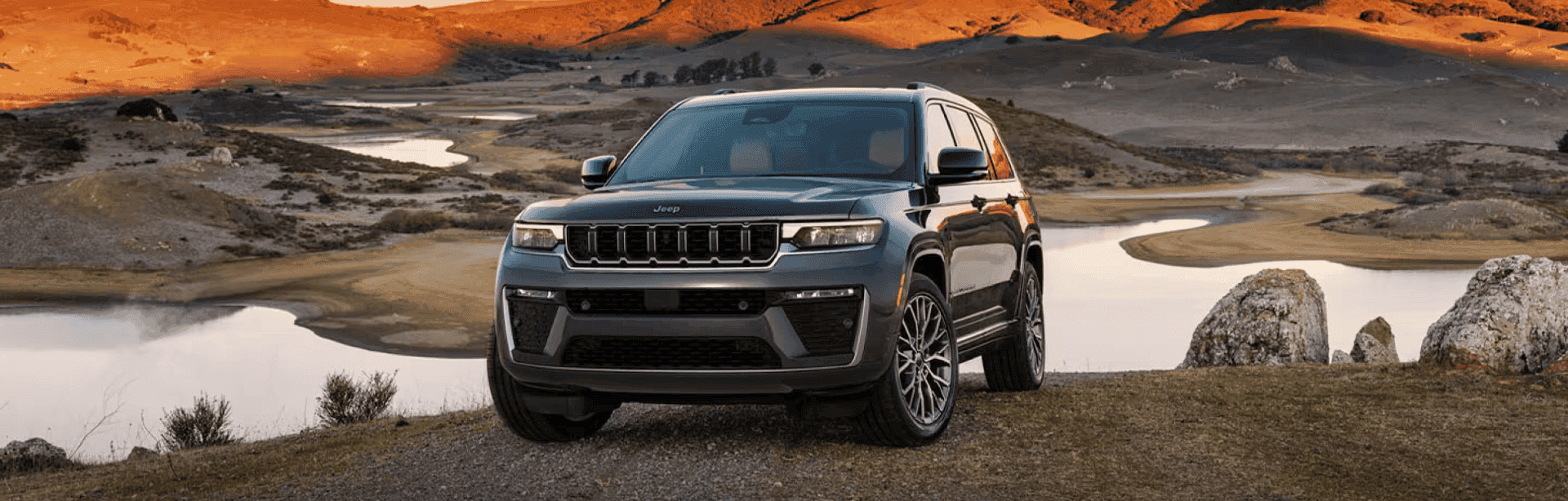 Exploring the Jeep Grand Cherokee